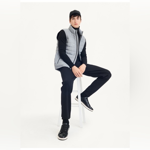 DKNY Packable Reflective Vest - Picture 13 of 13